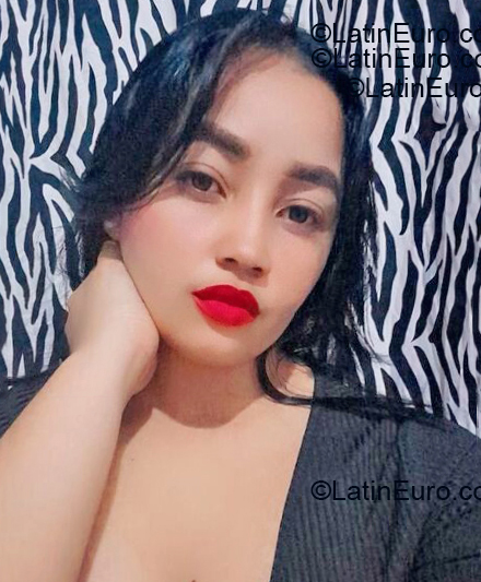 Date this sensual Dominican Republic girl Esthela from Santo Domingo DO55295
