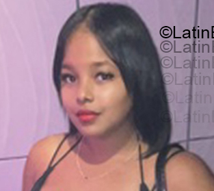 Date this sensual Dominican Republic girl Diana from La Romana DO55328
