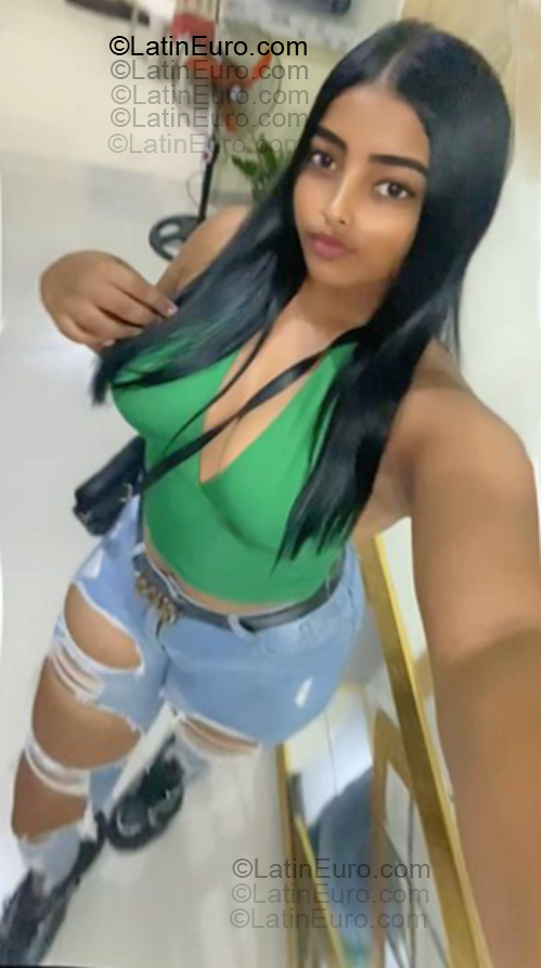 Date this tall Dominican Republic girl Angie from La Romana DO55345