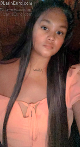 Date this funny Dominican Republic girl Katerina from Puerto Plata DO55563