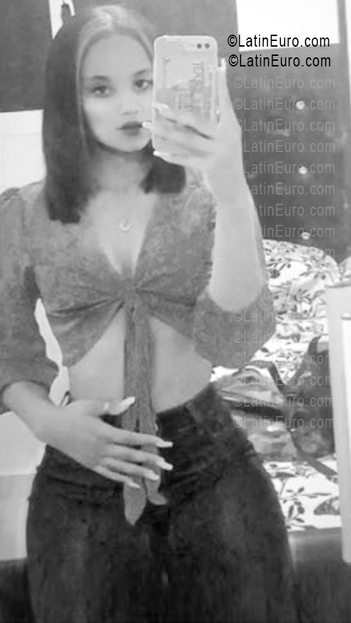 Date this charming Dominican Republic girl Kate from Santo Domingo DO55643