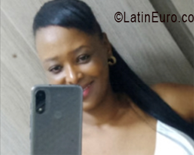 Date this georgeous Colombia girl Johana from Cali CO33554