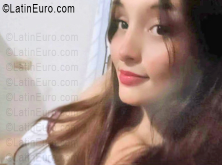 Date this funny Colombia girl Andrea from Monteria CO33610