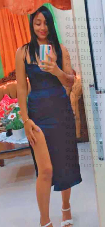 Date this athletic Dominican Republic girl Miosoty from Santo Domingo DO56049