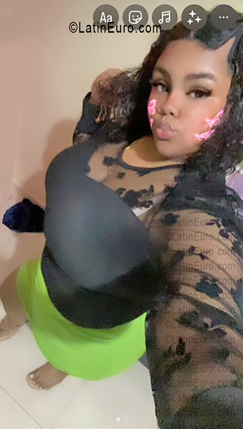 Date this tall Dominican Republic girl Mercy from Mercy DO56133