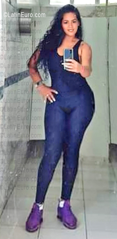 Date this passionate Venezuela girl Eliza from Caracas VE5468