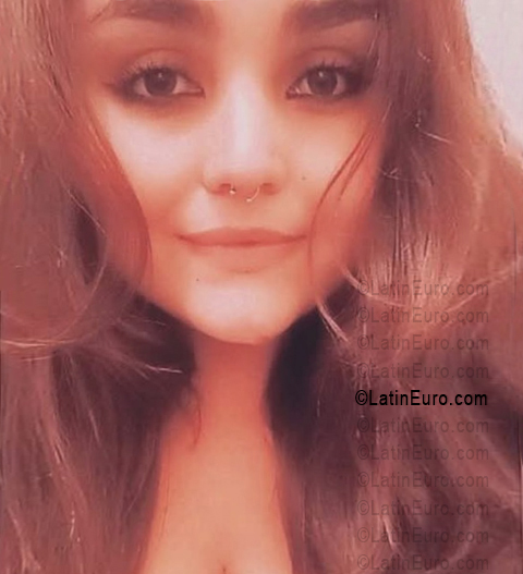 Date this stunning Chile girl Karol from Santiago CL452