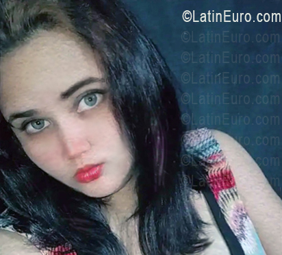Date this happy Venezuela girl Nazareth Hernandez from El Tigre VE5524