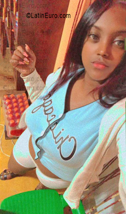 Date this cute Dominican Republic girl Yossy from La Vega DO56206