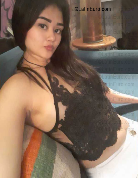 Date this georgeous Peru girl Adria from Lima PE2163