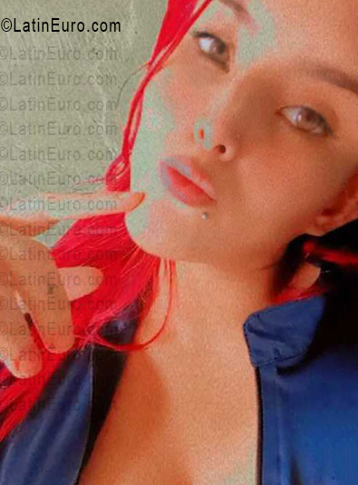 Date this nice looking Ecuador girl Anny from Quito EC1141
