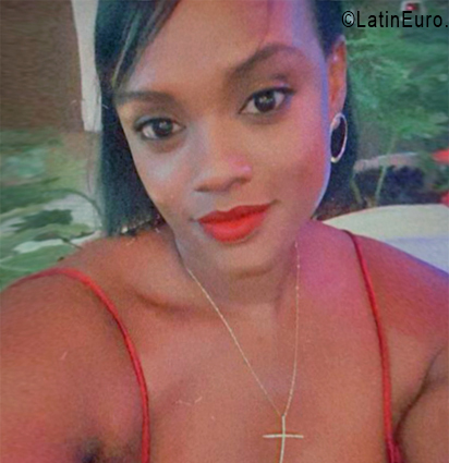 Date this young Dominican Republic girl Seline from Santo Domingo DO56395
