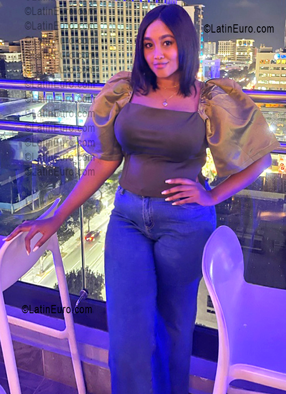 Date this beautiful Dominican Republic girl Beny from Santo Domingo DO56496