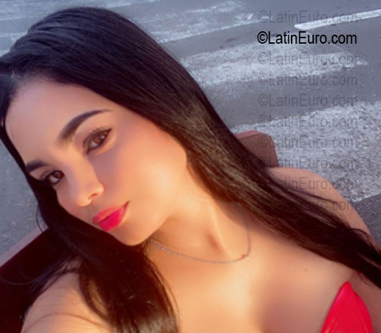 Date this tall Dominican Republic girl Jenn from Santiago DO56738