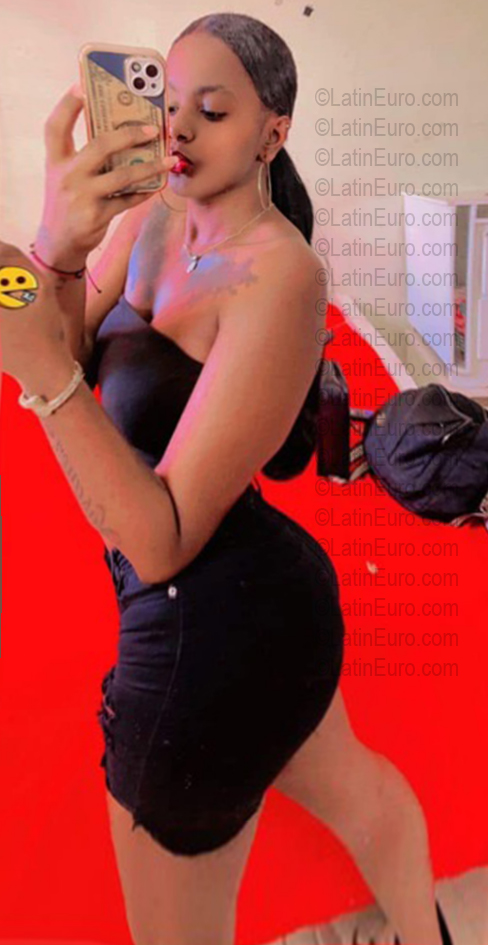 Date this beautiful Dominican Republic girl Esther from Santiago De Los Caballeros DO56741