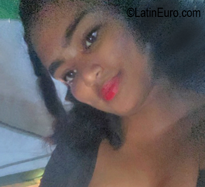 Date this athletic Dominican Republic girl Yuli from Bavaro DO56768