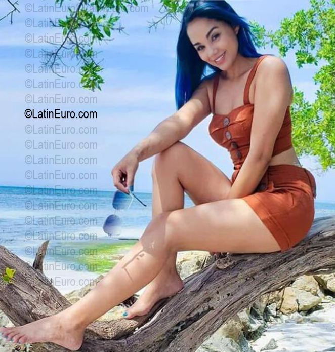 Date this good-looking Colombia girl Johanna from Sincelejo CO33801