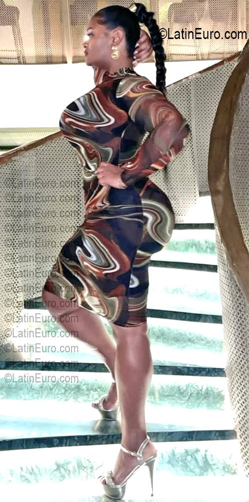 Date this young Dominican Republic girl Katherine from Dominican Republic DO56935