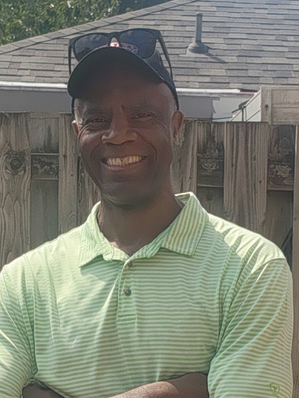 Date this attractive United States man Marcus from Portland US25720