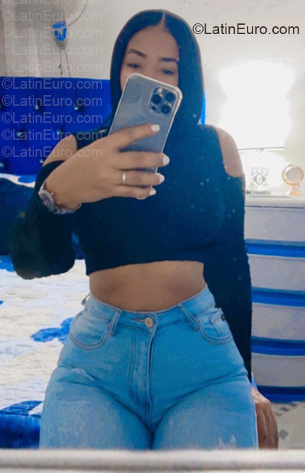 Date this good-looking Dominican Republic girl Mary from Santiago DO57093