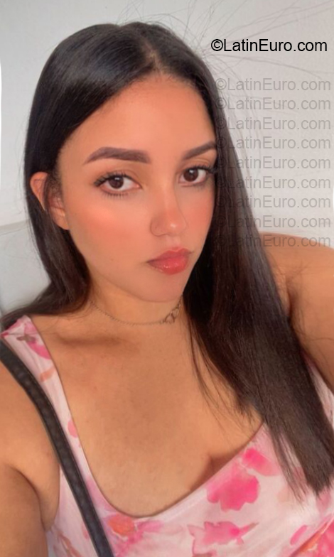 Date this exotic Dominican Republic girl Smeylin from Santiago DO57108