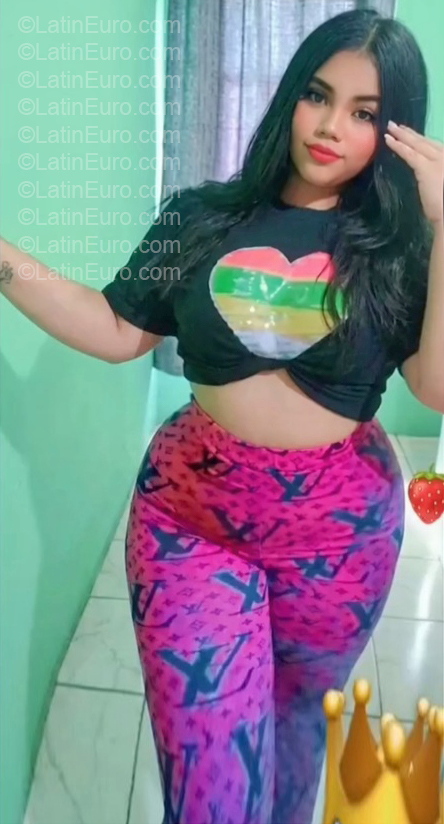 Date this attractive Dominican Republic girl Marbel from Santiago De Los Caballeros DO57197