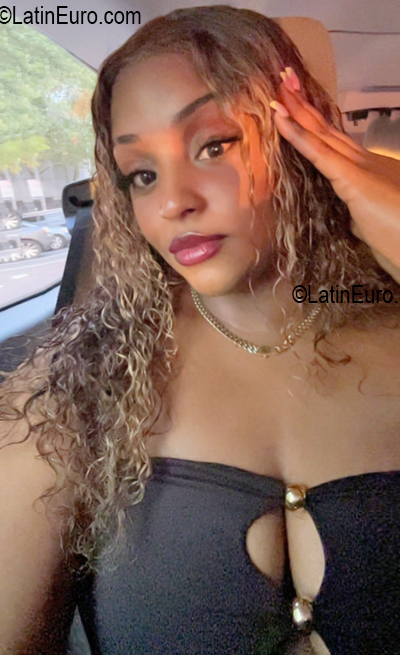 Date this gorgeous United States girl Katherine from New York US25827